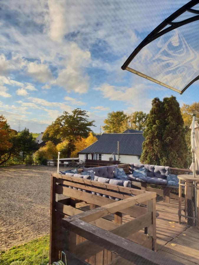 Schoene Wohnung Kleiner Onkel Auf Idyllischem Reiterhof Nahe Burg Eltz Münstermaifeld Esterno foto
